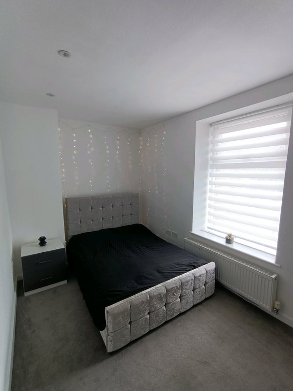 Room Accrington Road in Burnley