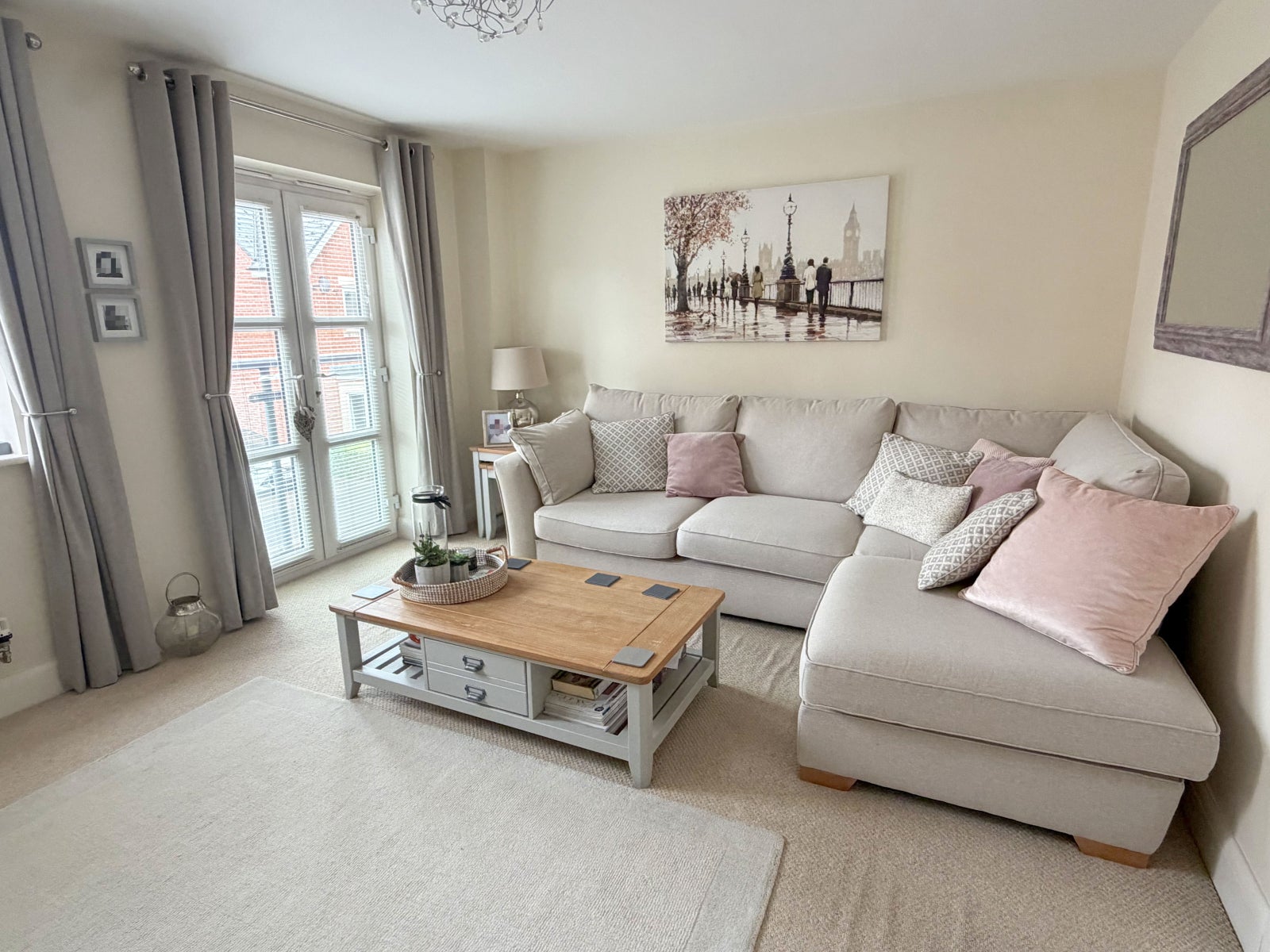 House Webbs Way in Tewkesbury