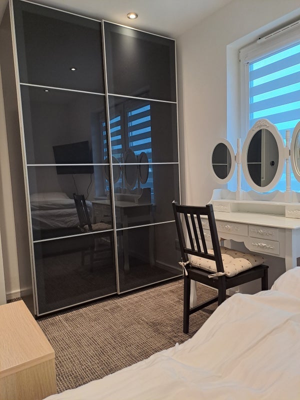 Room Grangecliffe Gardens in Greater London