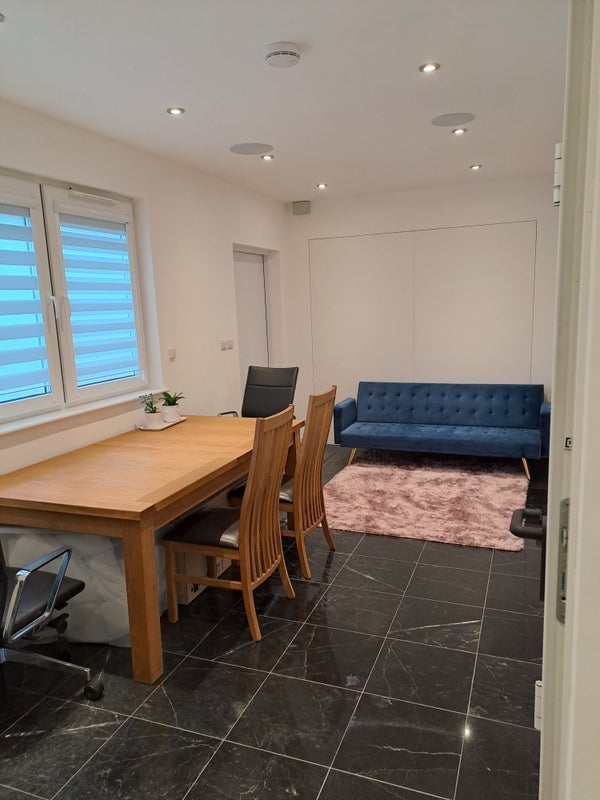 Room Grangecliffe Gardens in Greater London