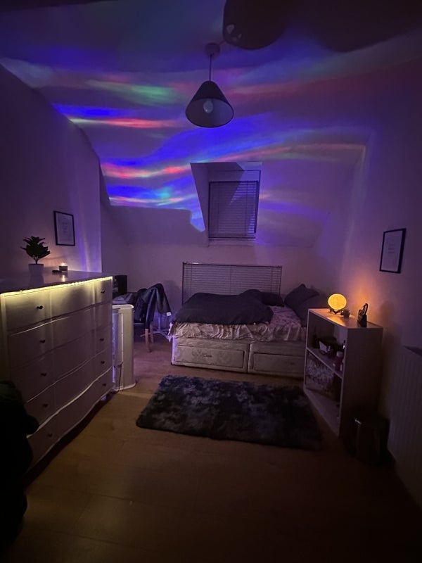 Room Loughborough Road in Nottingham