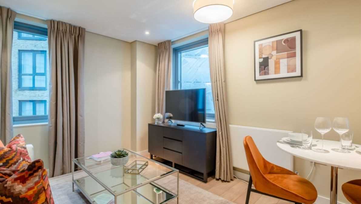 Flat Praed Street in City of Westminster