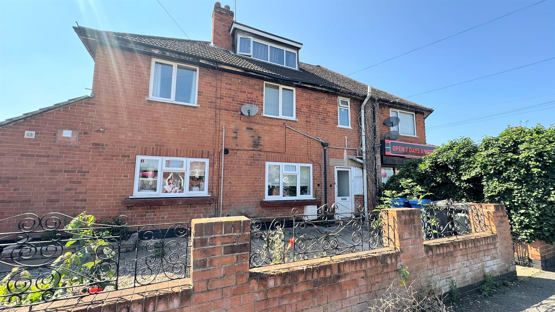 Flat Holtlands Drive in Derby
