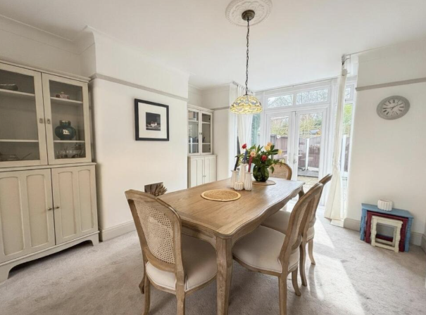 House Oakwood Avenue in Wilmslow