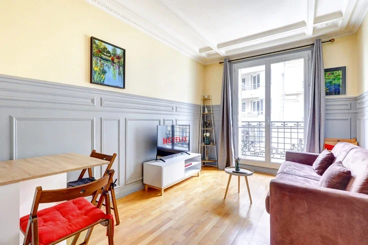 Flat Rue Nélaton in Paris