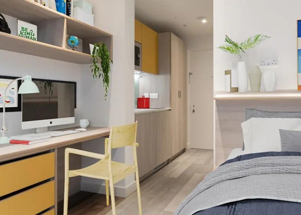 Flat Weston Street in Greater London