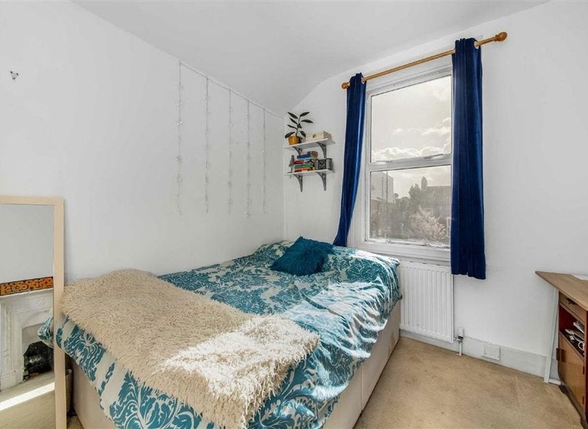 House Revelon Road in Greater London