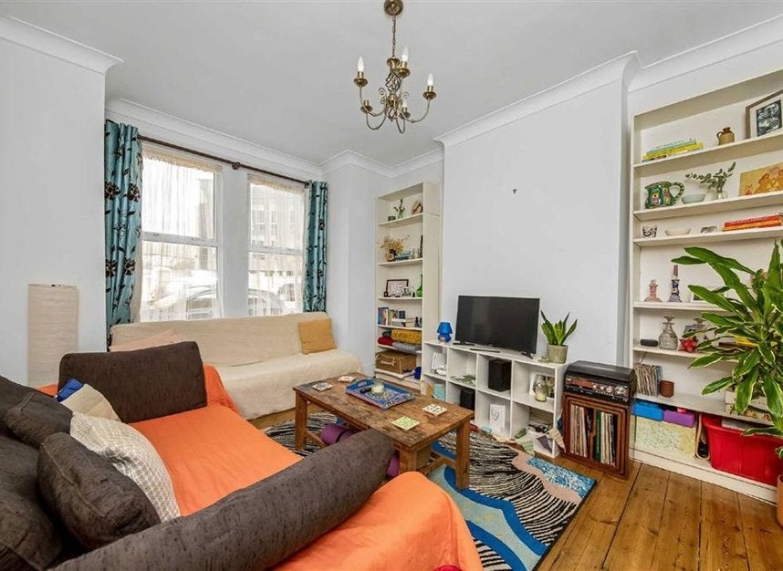 House Revelon Road in Greater London