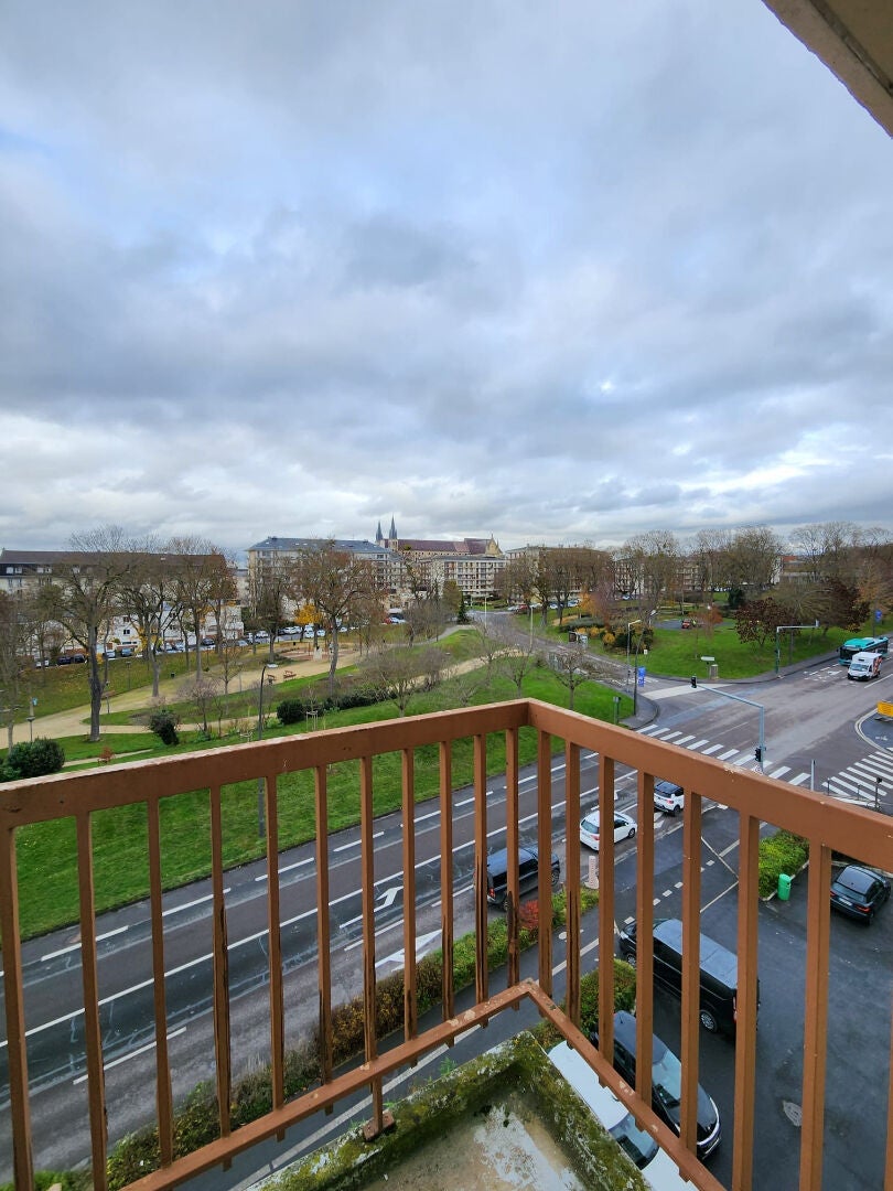 Flat Boulevard Dieu Lumière in Reims