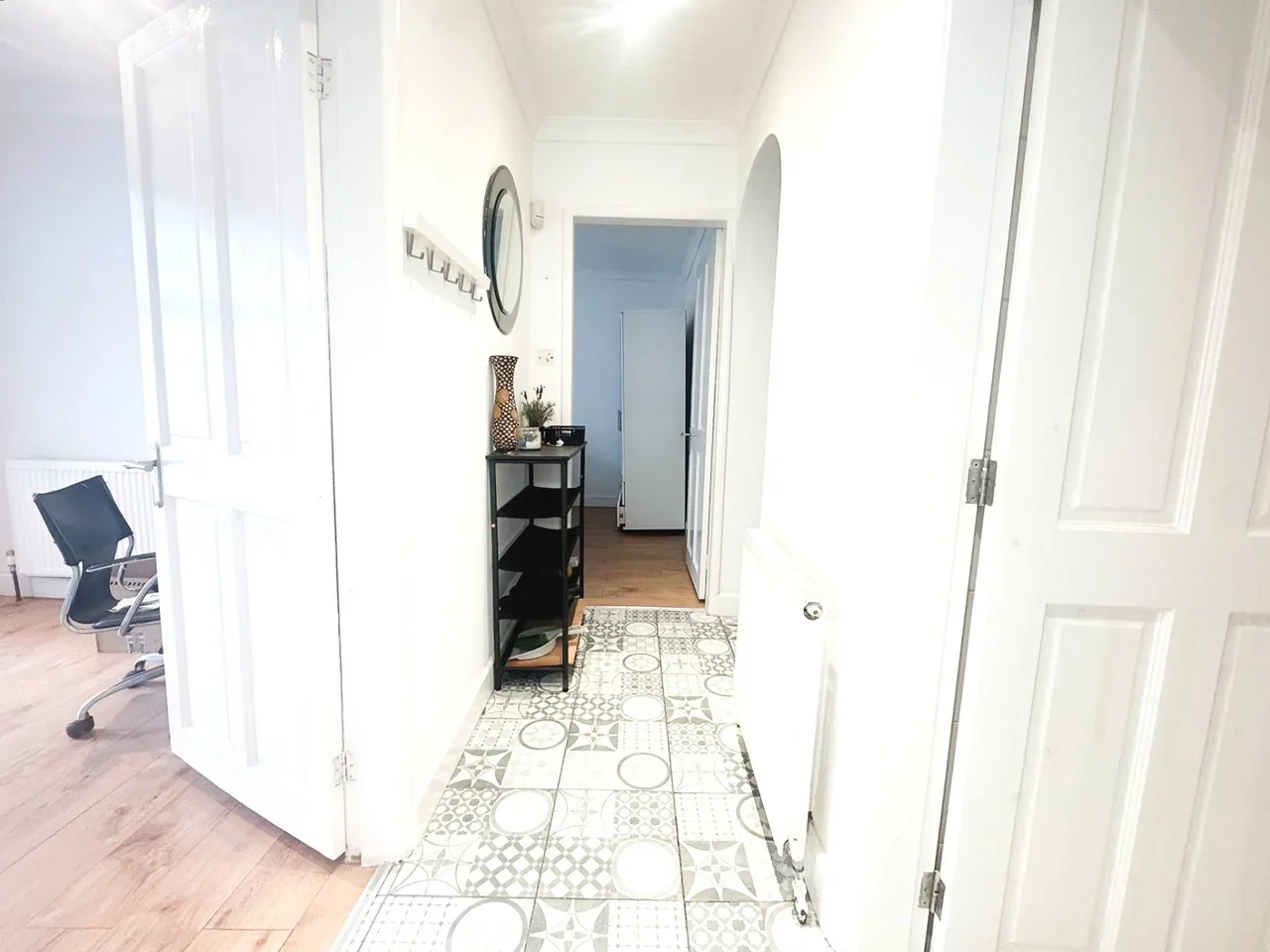Flat Chalford Walk in Greater London