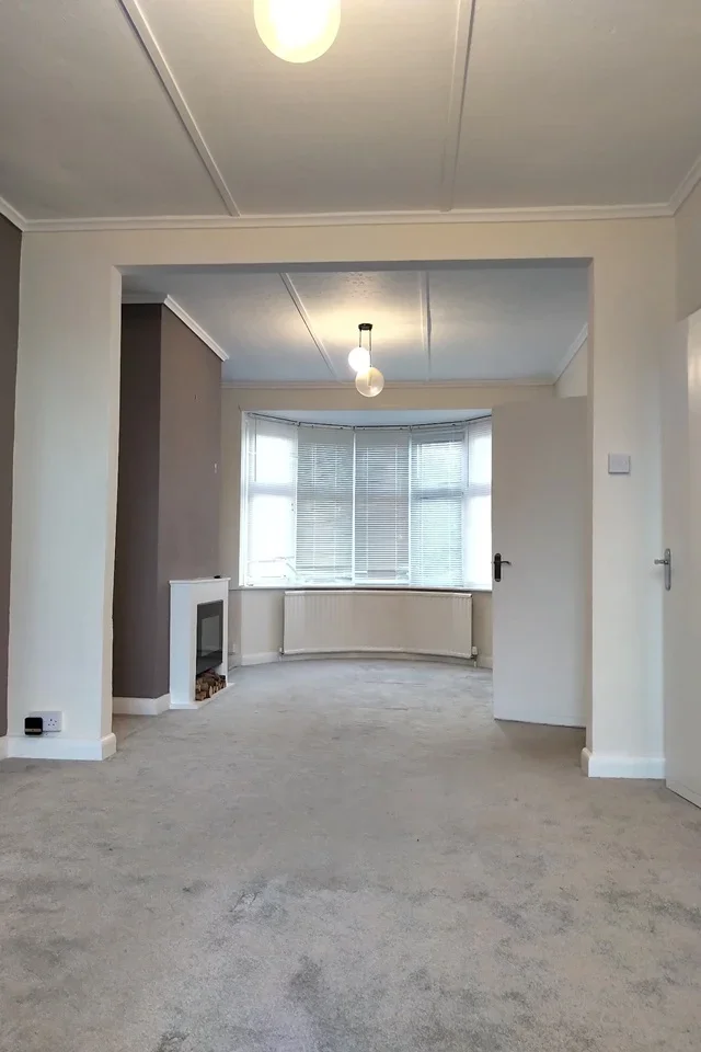 House Cheyne Avenue in Greater London