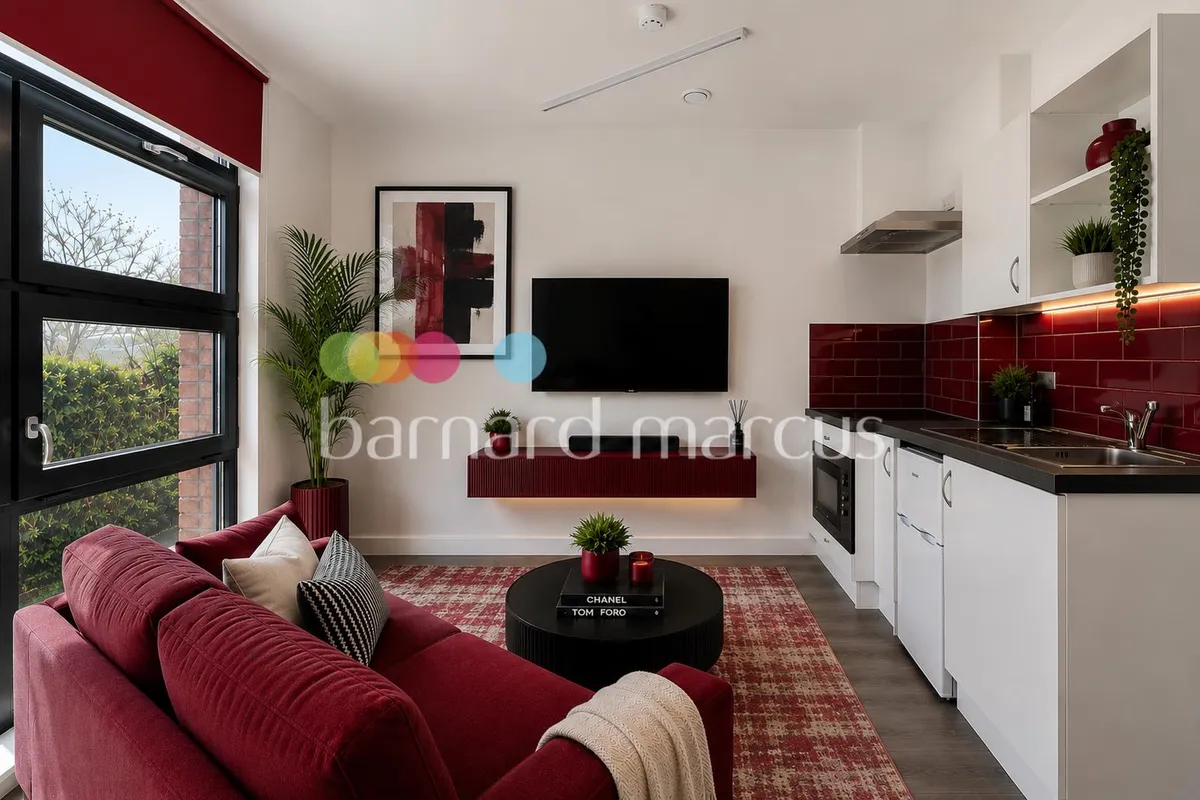 Room Purley Way in Greater London