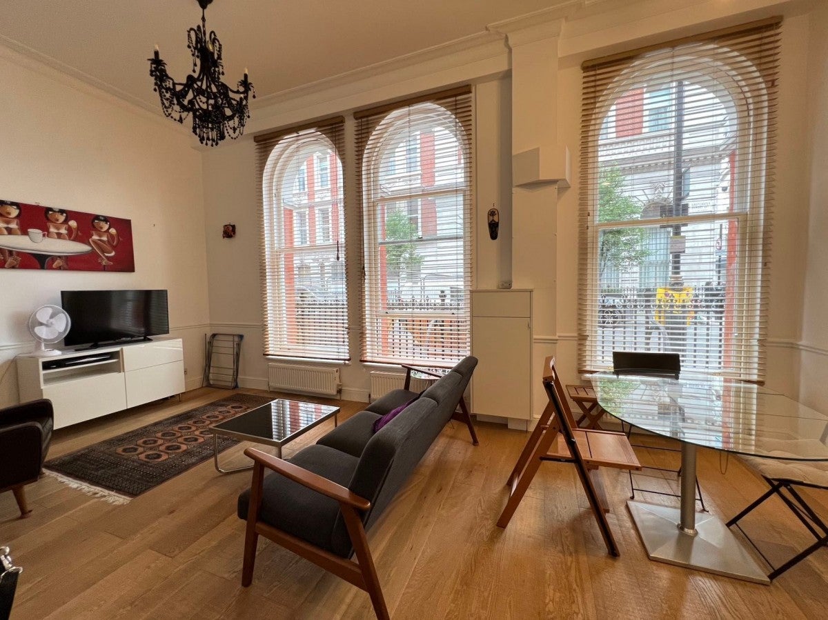 Flat Berners Street in City of Westminster