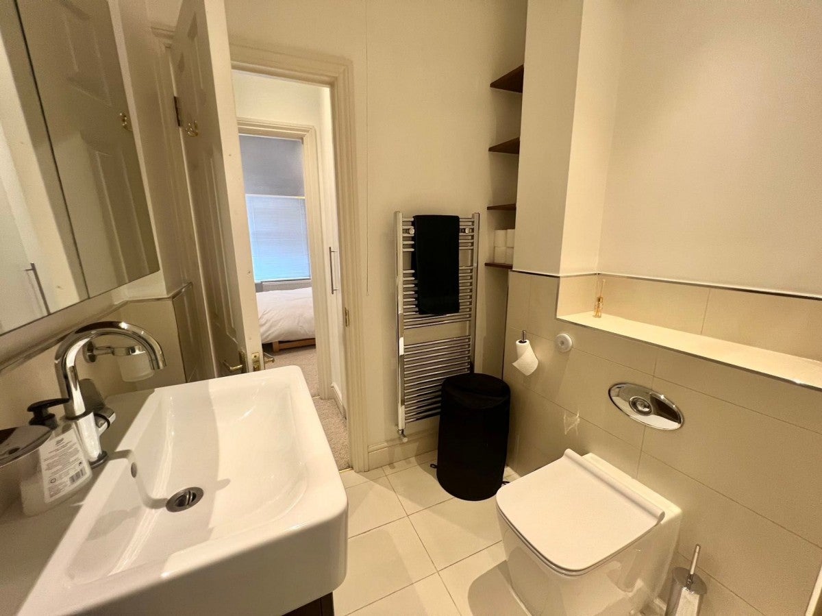 Flat Berners Street in City of Westminster