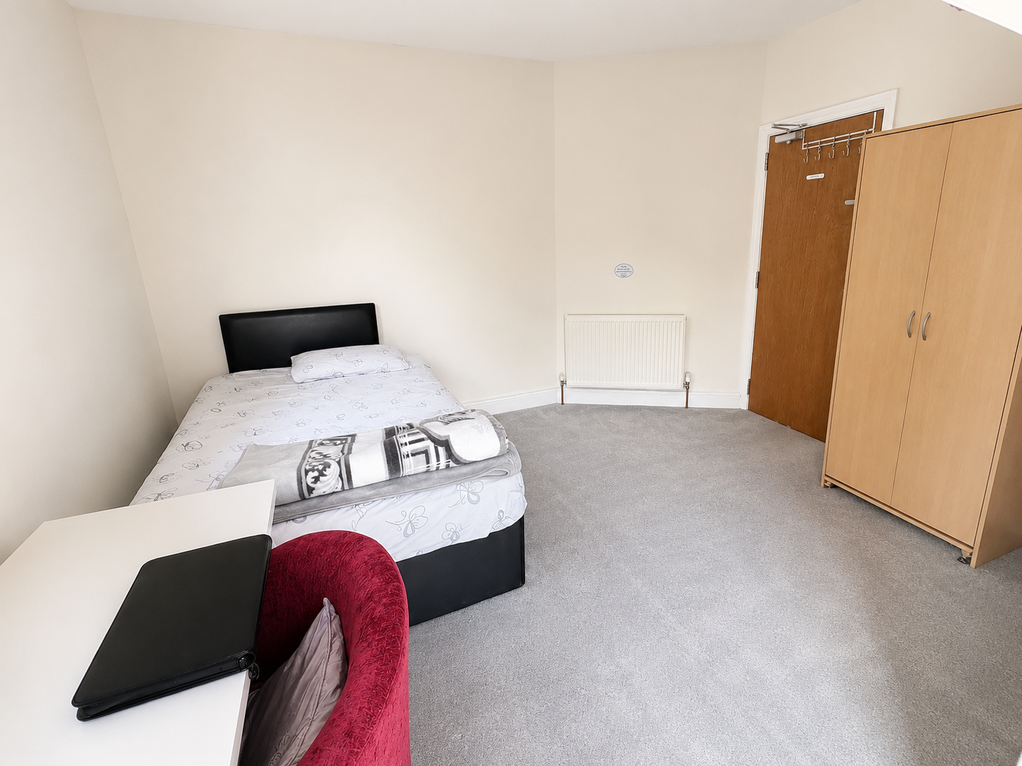 Room Soho Avenue in Birmingham