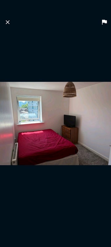 Room Merchant Street in Greater London