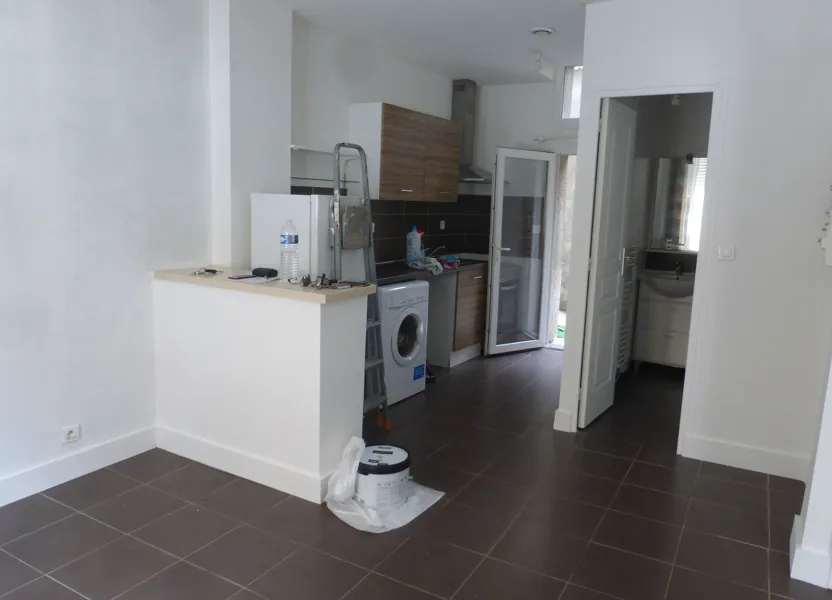 Flat Rue Maldan in Reims