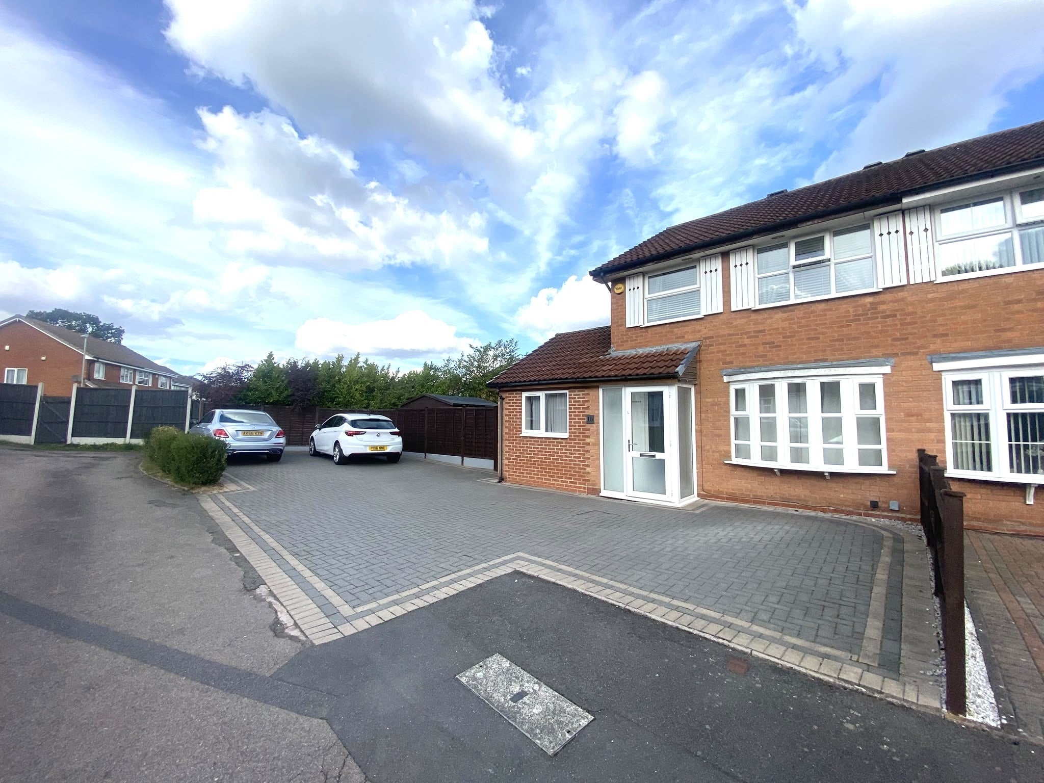 House Foxhope Close in Wythall
