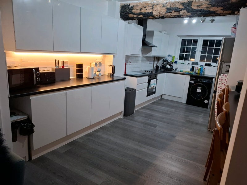 Room Regina Road in Greater London