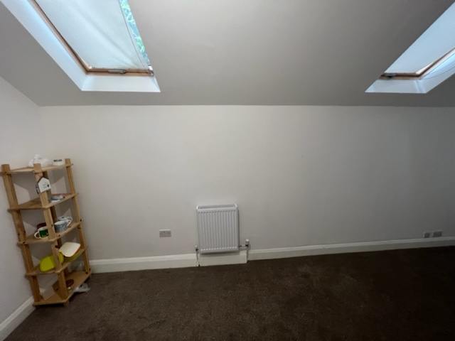 Room Abbotts Road in Greater London