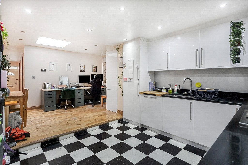 Flat West Hill in Greater London