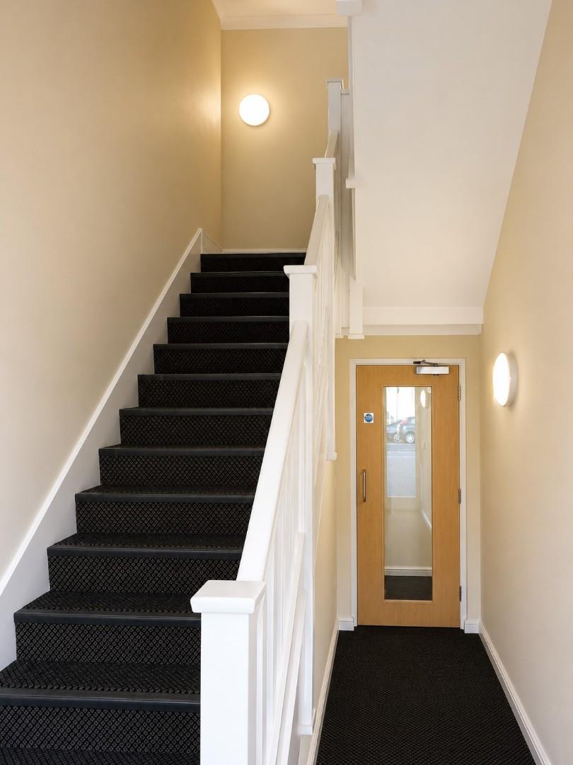 Flat Ottawa Court in Broxbourne