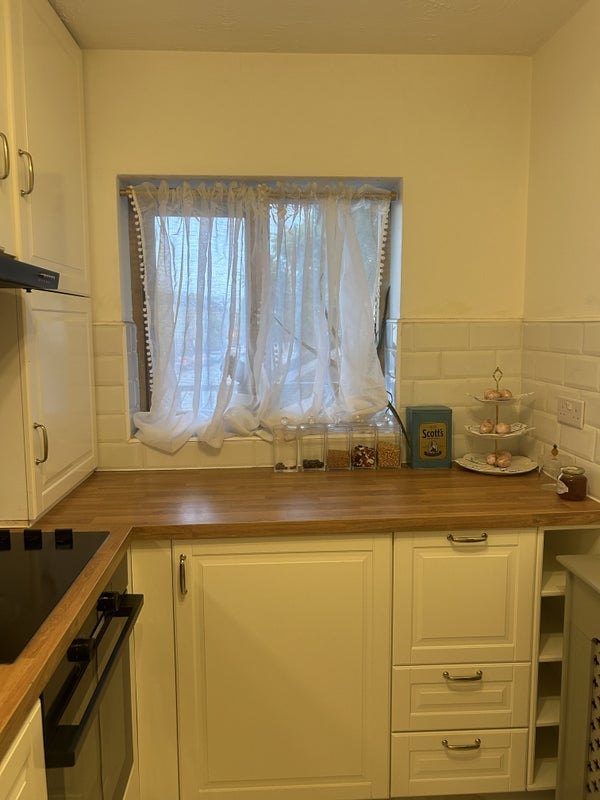 Flat Lancaster Drive in Greater London