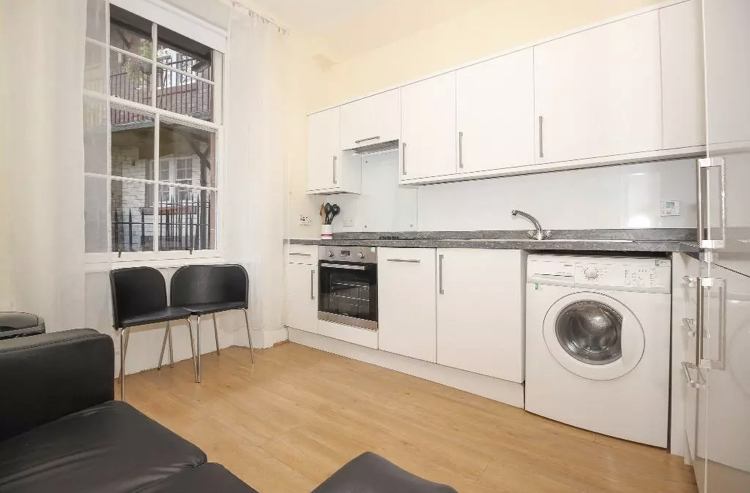 Room West Port in City of Edinburgh