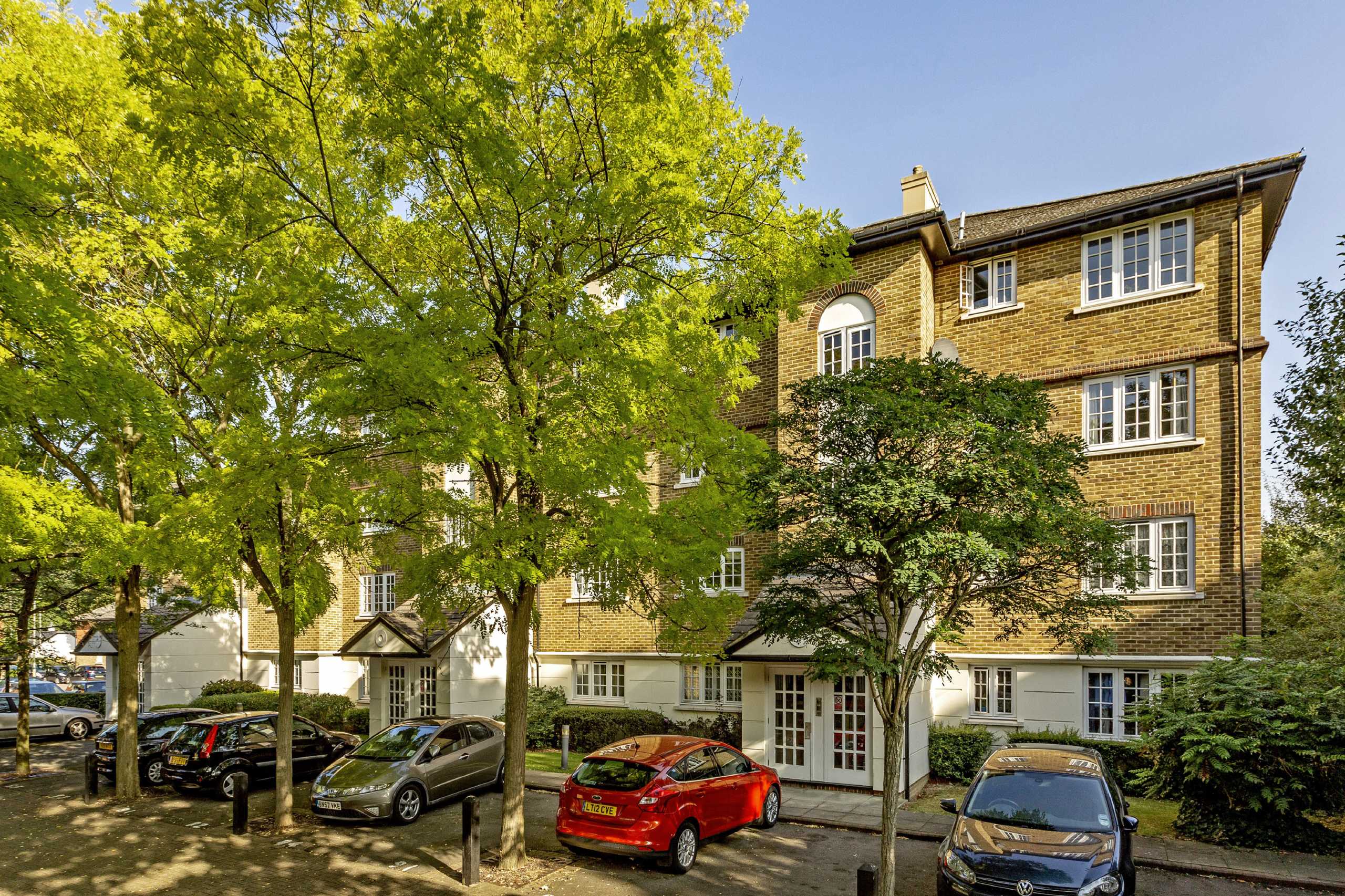 Flat Selhurst Close in Greater London