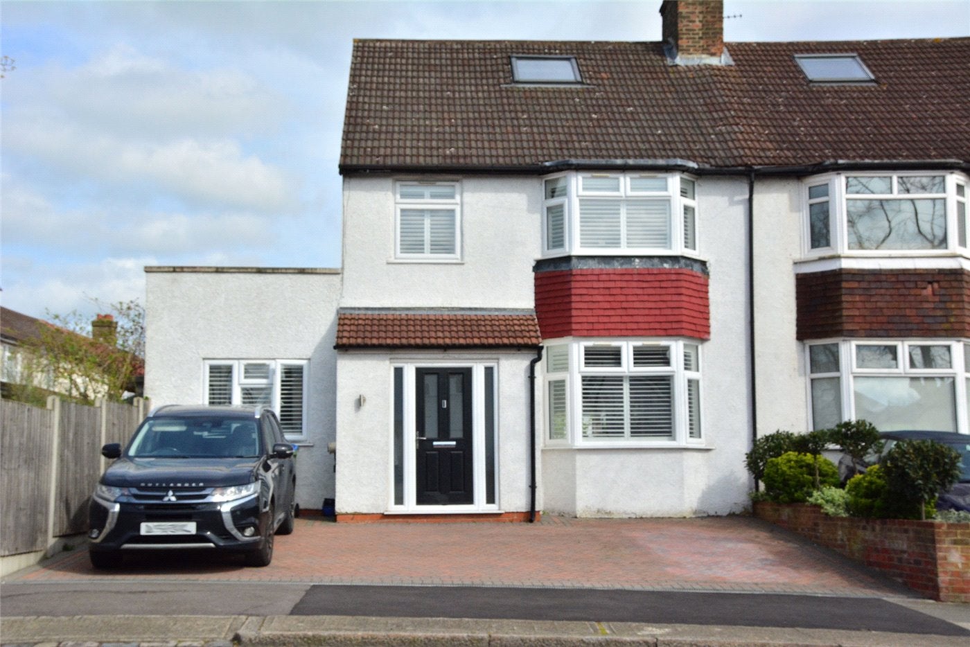 House Marlborough Lane in Greater London