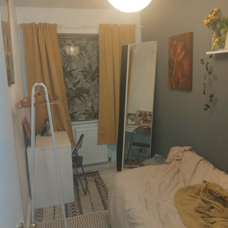Room Silvermere Road in Greater London