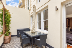 Flat Kensington Gardens Square in City of Westminster