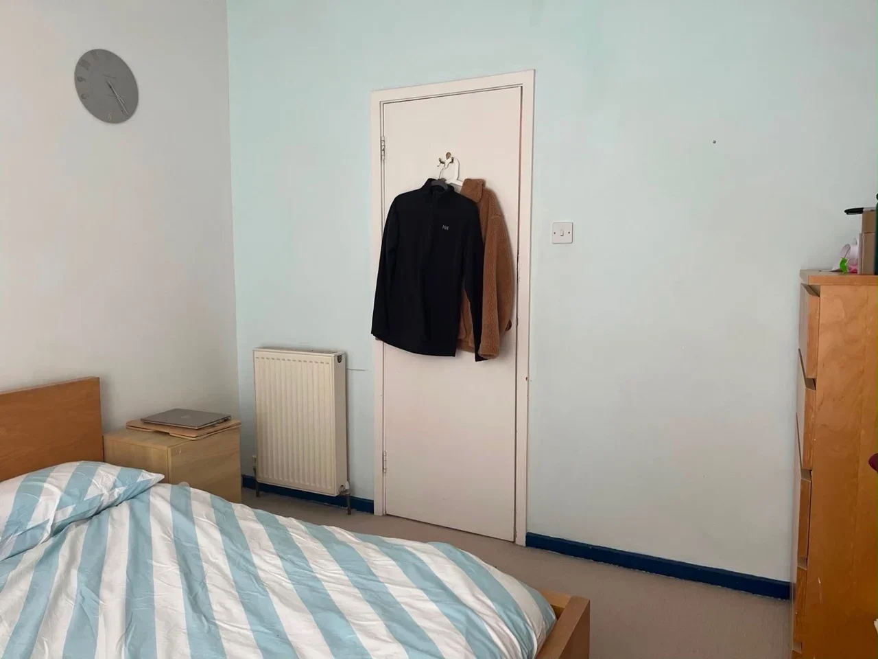 Room Rangers Square in Greater London