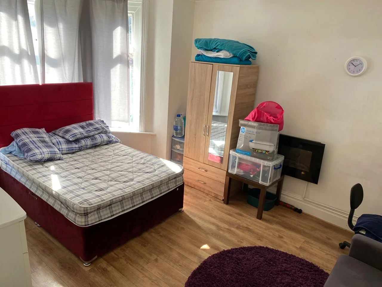 Room Atherley Road in Southampton