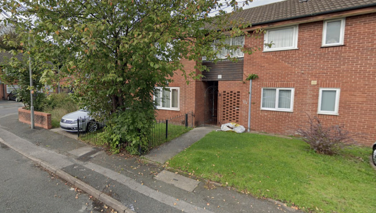 Flat Oak Leigh in Liverpool