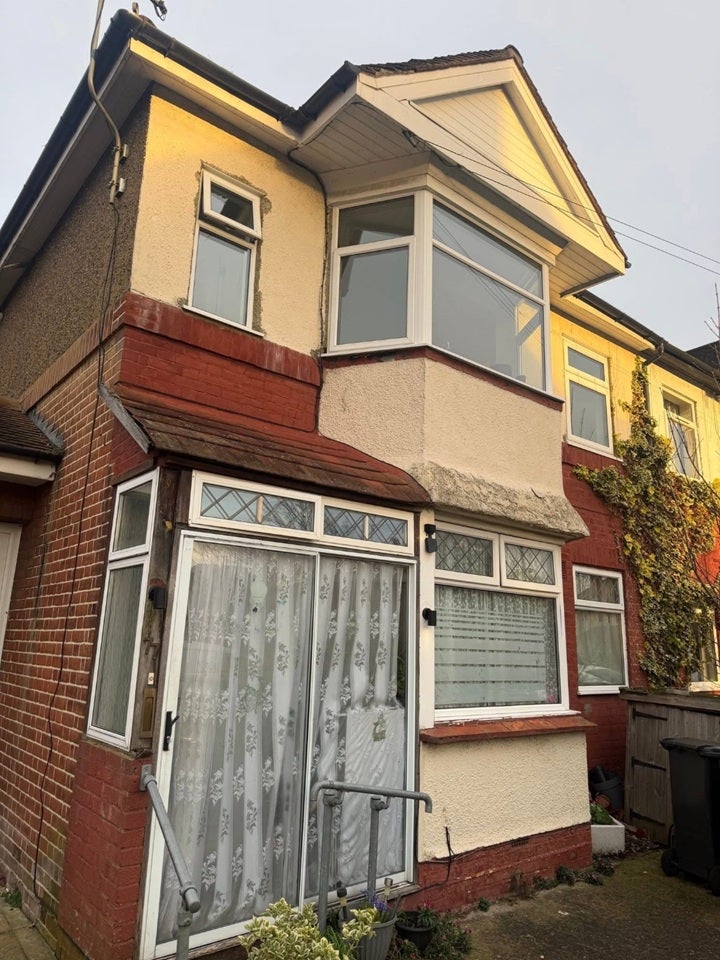 Flat Glenloch Road in Greater London