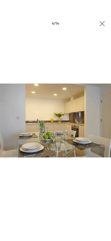 Room Market Road in Greater London