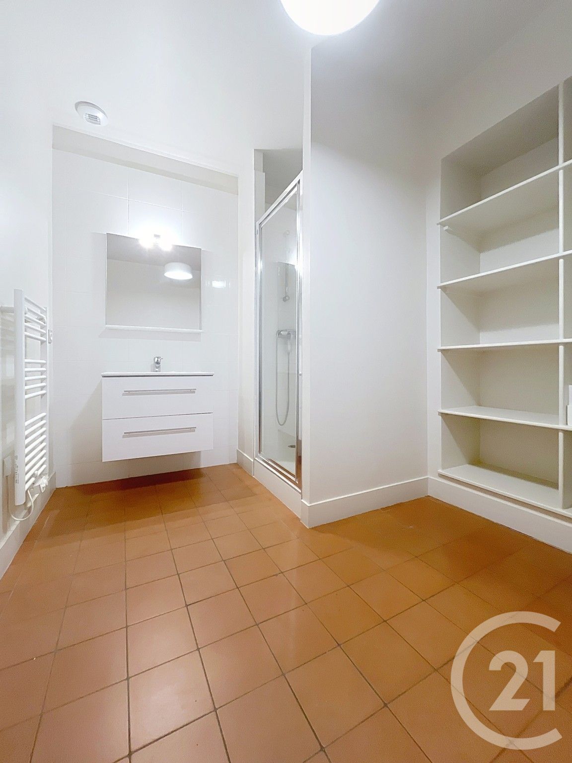Appartement Rue de l'Hôpital à Villeneuve-lès-Avignon