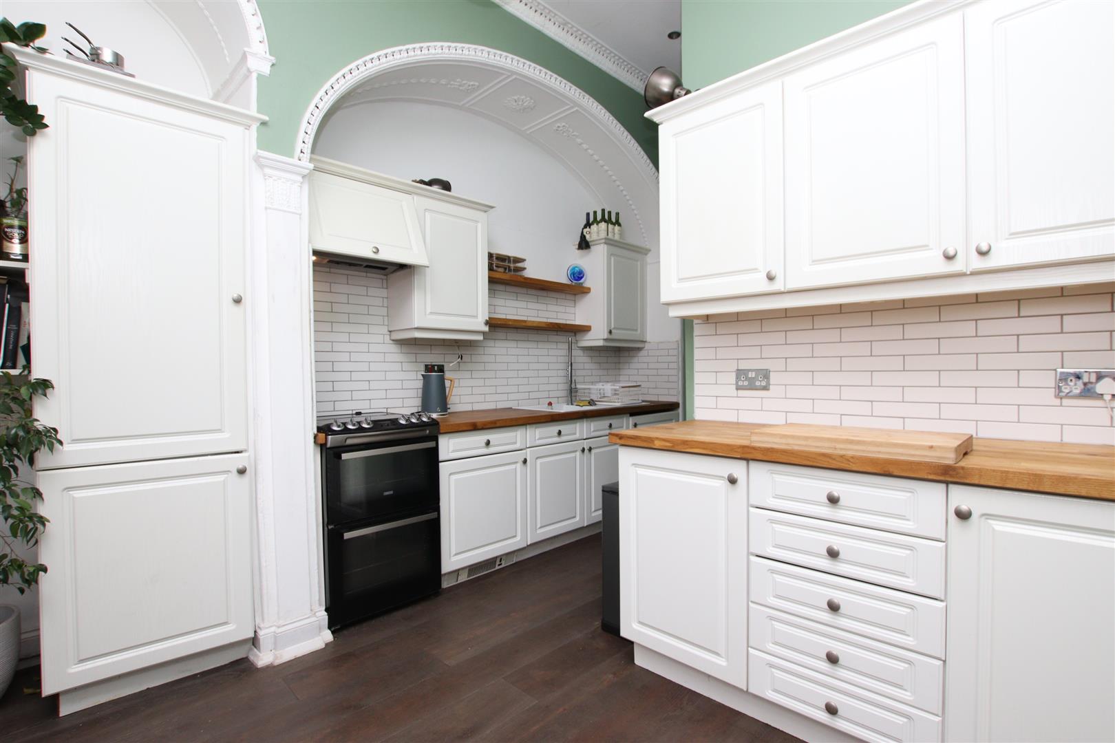 Flat Saint Stephen's Road in Bath