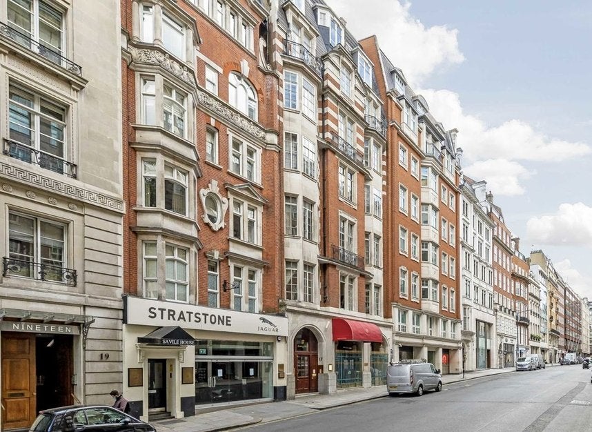Flat Berkeley Street in City of Westminster