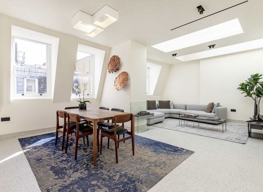 Flat Berkeley Street in City of Westminster
