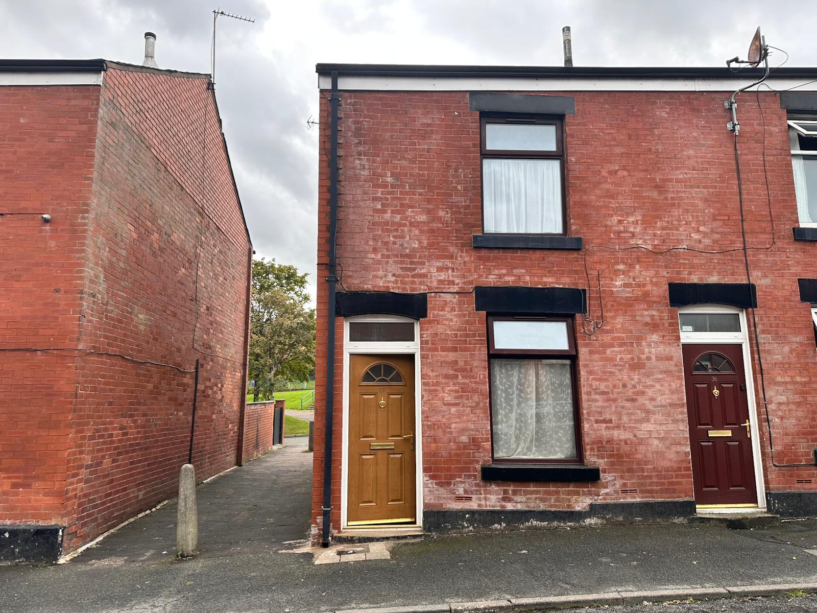 House Oswald Street in Milnrow