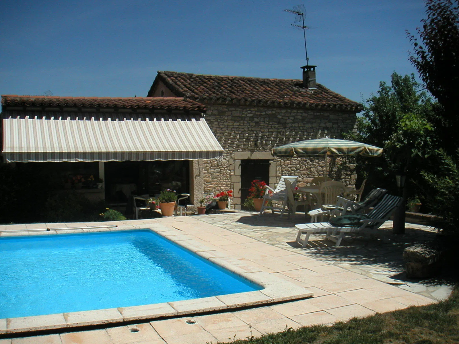 House Route de Poulan in Carlus