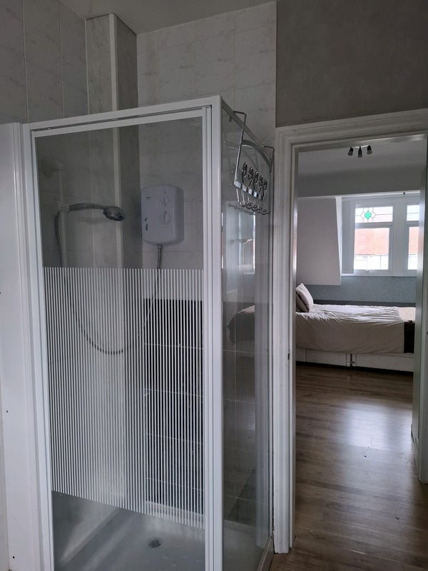 Room Rednal Hill Lane in Bromsgrove
