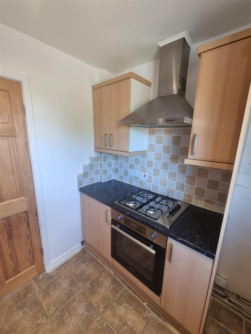 Flat Kenton Crescent in Newcastle upon Tyne
