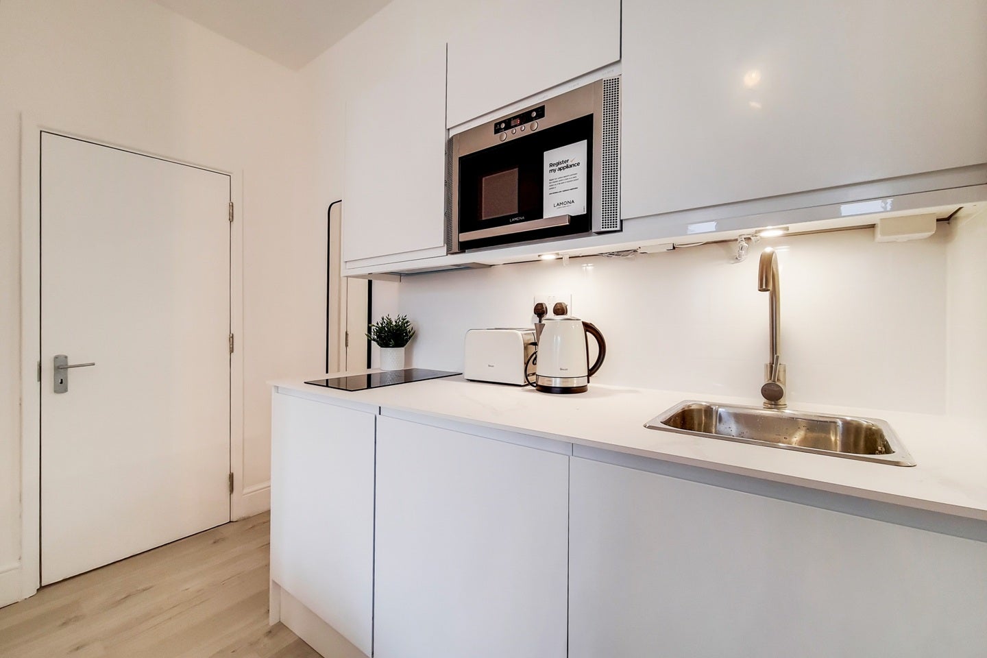 Flat Gloucester Place in City of Westminster