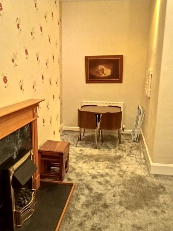 Room Robertson Avenue in City of Edinburgh