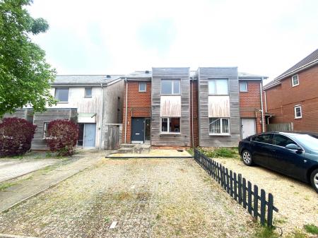 House Simonds Road in Ludgershall