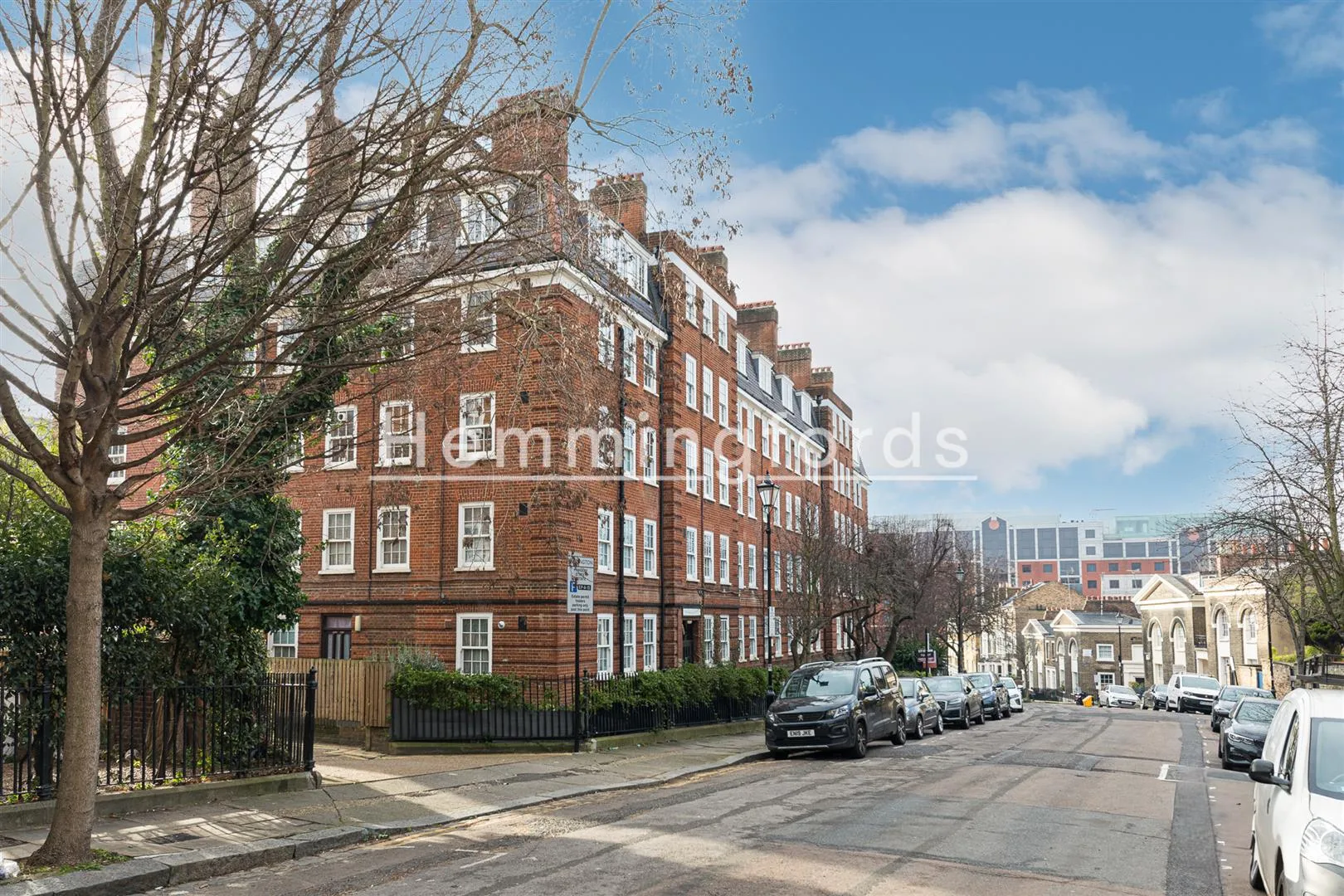 Flat Lloyd Baker Street in Greater London