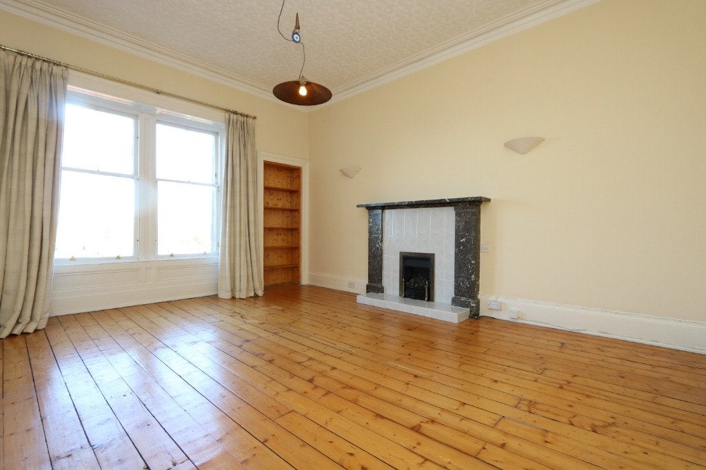 Flat Hyndland Road in Glasgow